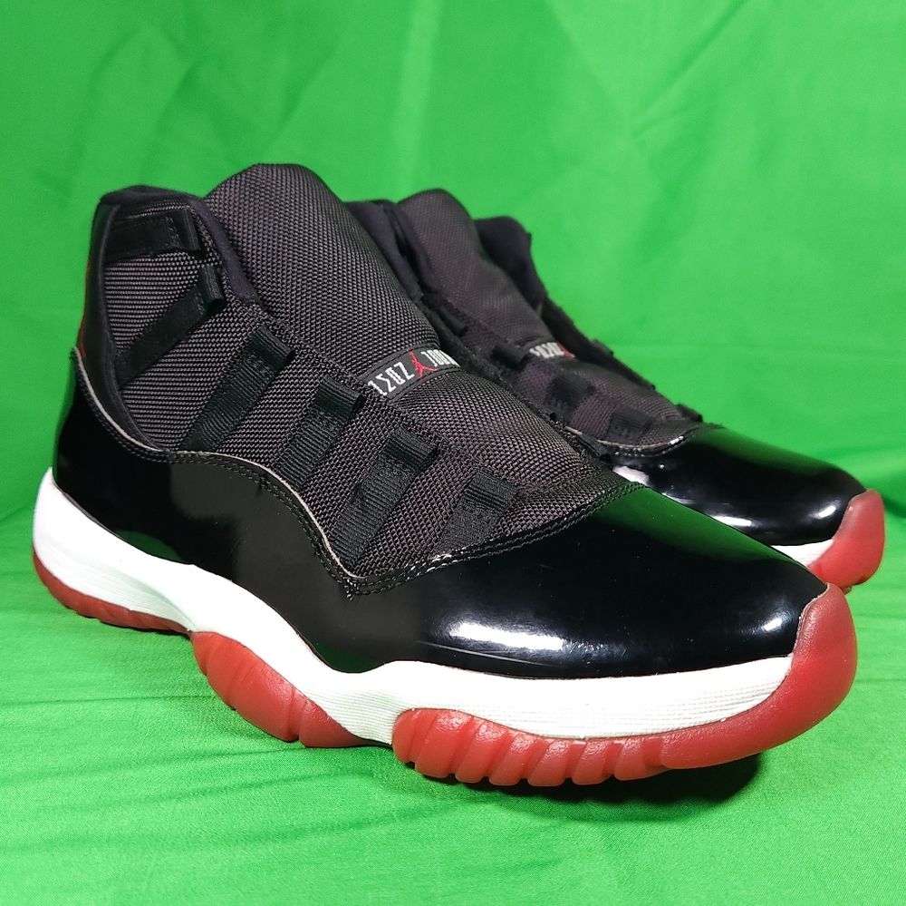 Nike Air Jordan Bred 11 Retro Size 10.5 Mens 378037-061 - Picture 1 of 10